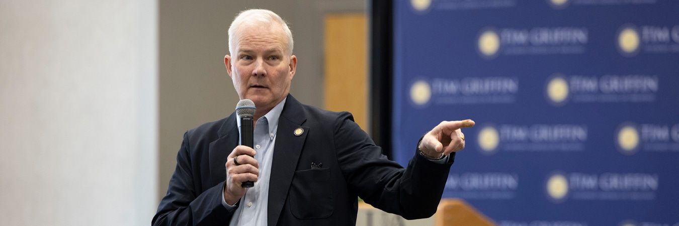 Attorney General Griffin Launches One Pill Can Kill Initiative at University of Arkansas Hope-Texarkana