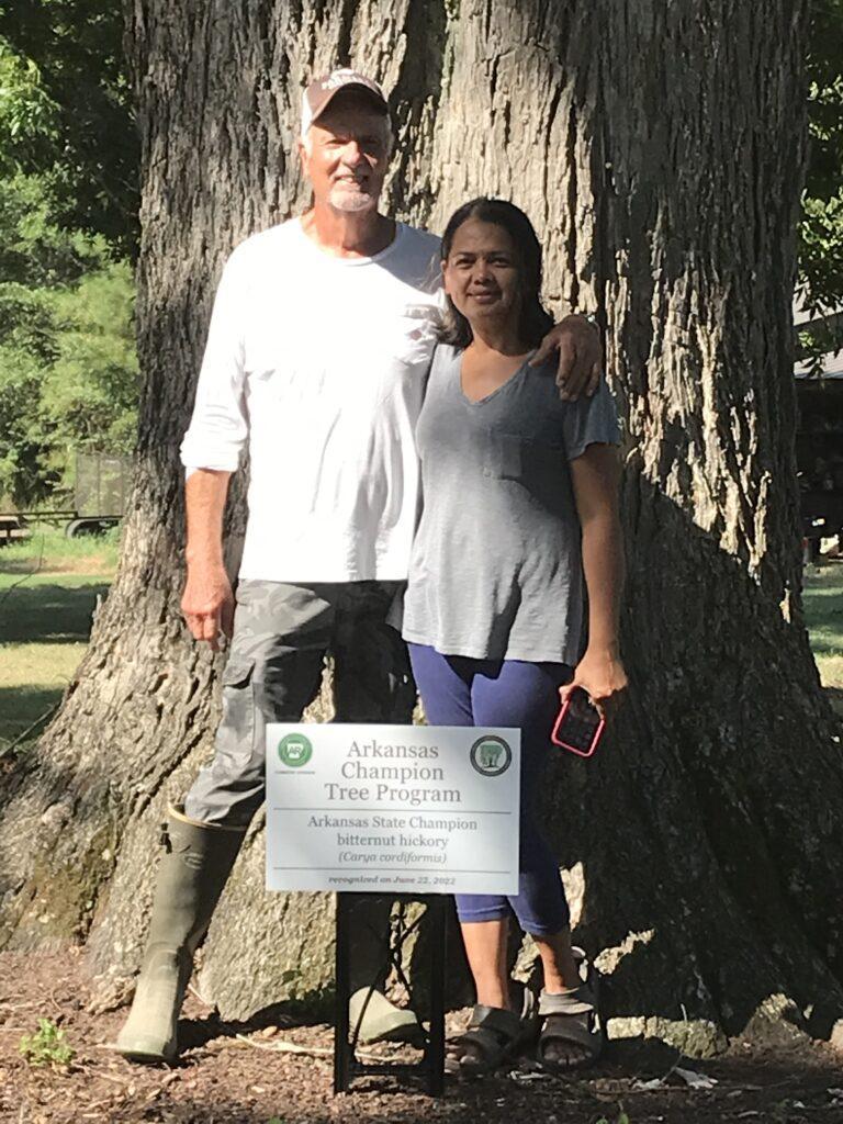 bitternut hickory sign 2