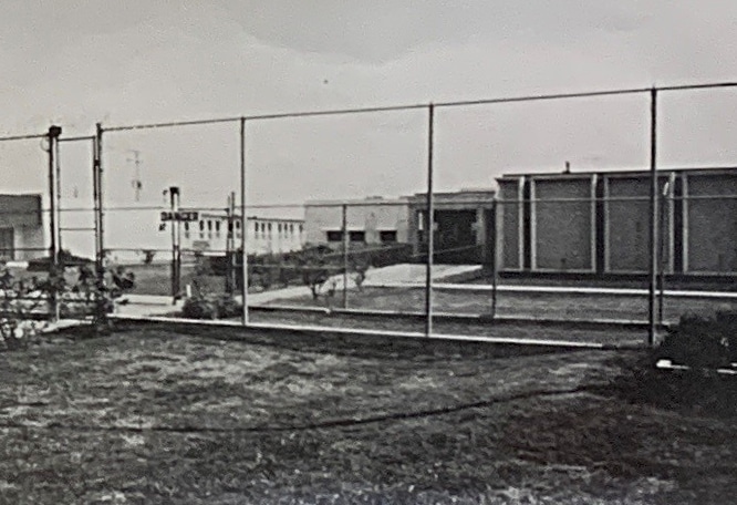 Admin building - 1990