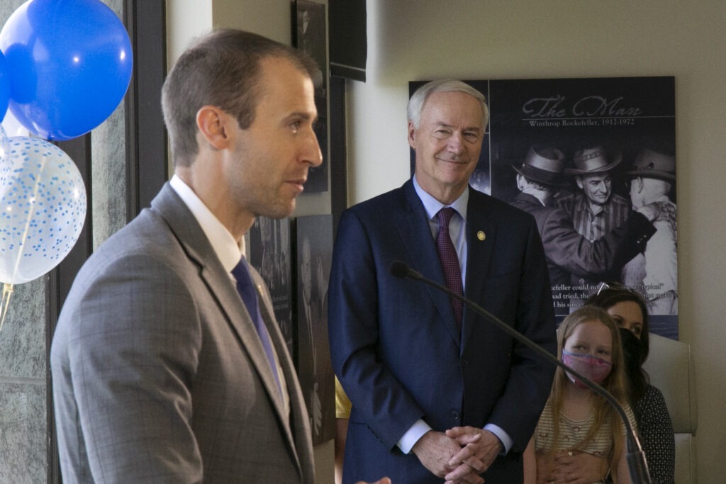 Mike Preston Speaking with Former Gov Asa Hutchinson